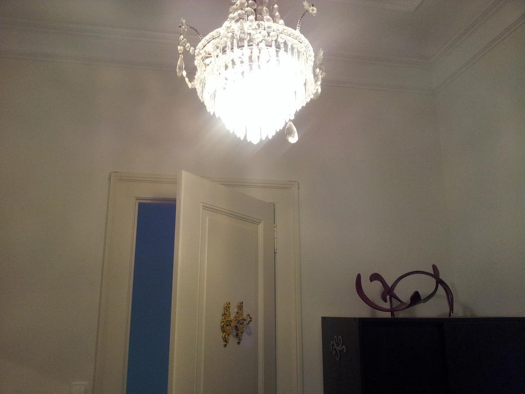 Whatever Art B&B Lisboa Rum bild